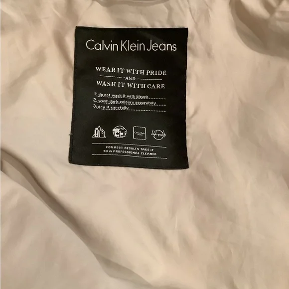 Calvin Klein Jacket - Picture 6 of 9